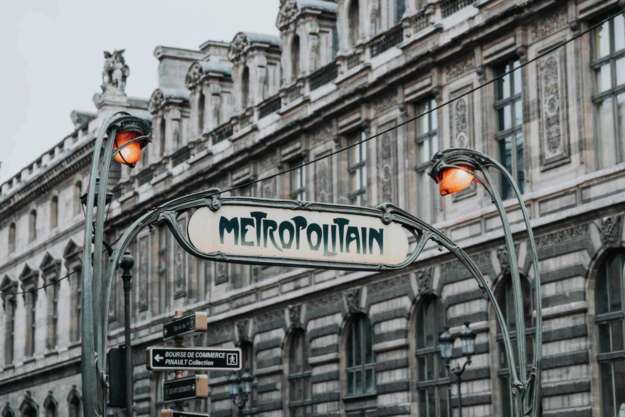 Austin'S Saint Lazare Hotel Paris Luaran gambar